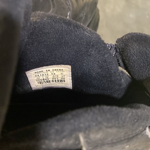 Michael Vick basketball shoes - Picture 6 of 6